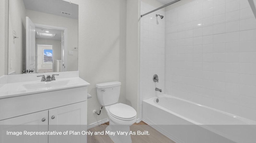 Furnished interior view inside a new home in Spring Valley, New Braunfels (Image 11).