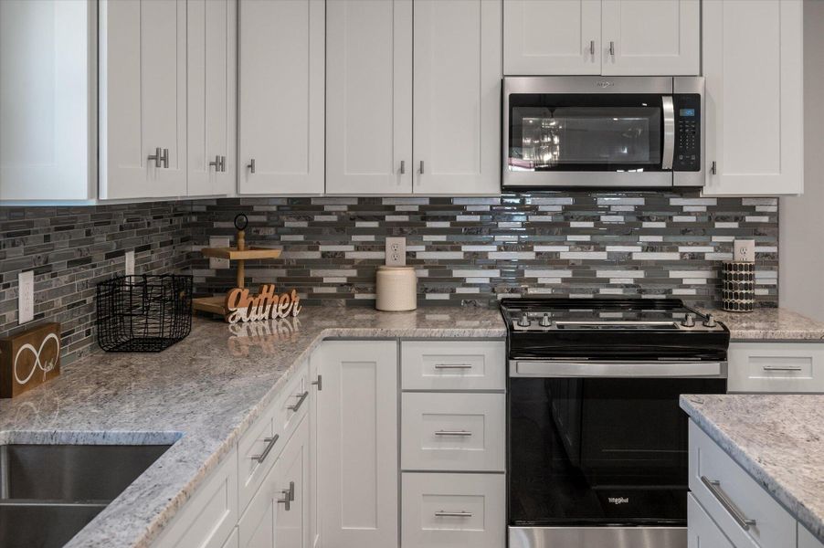 Close-up of interior finishes inside a home in , North Charleston (Image 19).