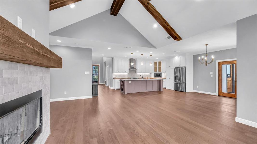Furnished interior view inside a new home in Oak Water Ranch, Granbury (Image 17).