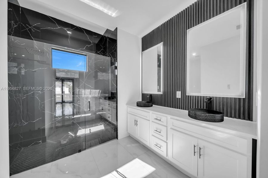 Furnished interior view inside a new home in , Lehigh Acres (Image 6).