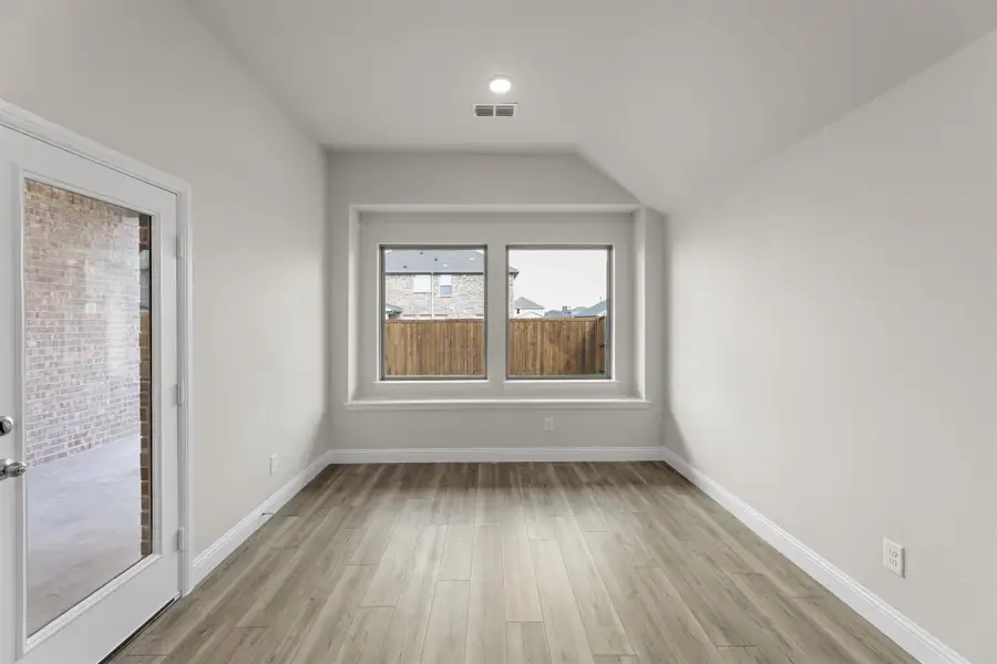 Spacious, unfurnished interior of a new home in Timberbrook, Justin (Image 14). Spacious, unfurnished interior of a new home in Timberbrook, Justin (Image 14).