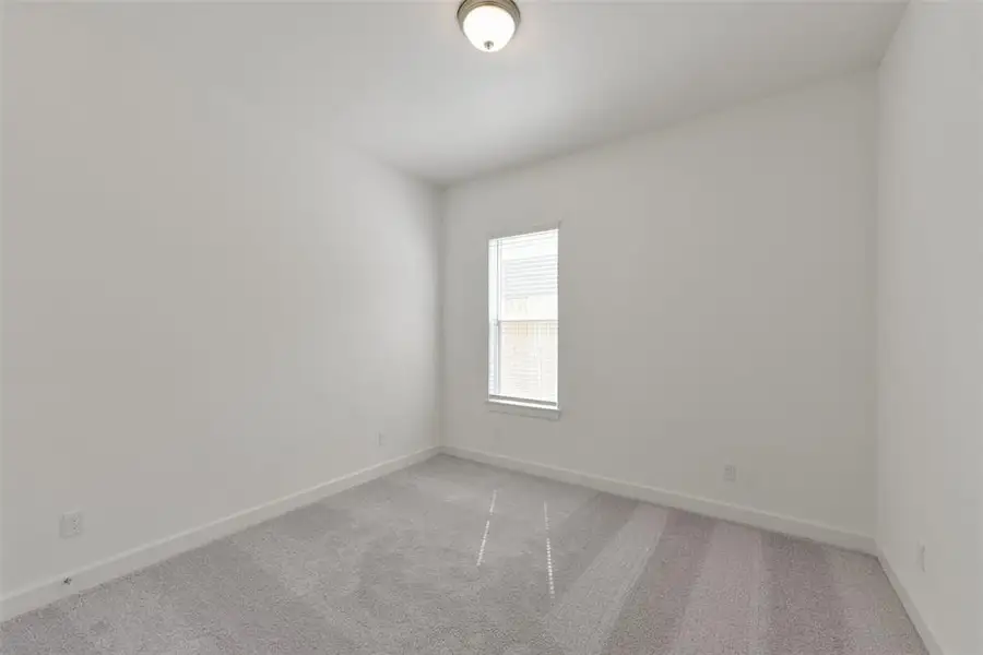 Spacious, unfurnished interior of a new home in Pearland Old Townsite, Pearland (Image 11). Spacious, unfurnished interior of a new home in Pearland Old Townsite, Pearland (Image 11).