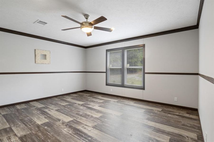 Spacious, unfurnished interior of a new home in , Mount Pleasant (Image 28).