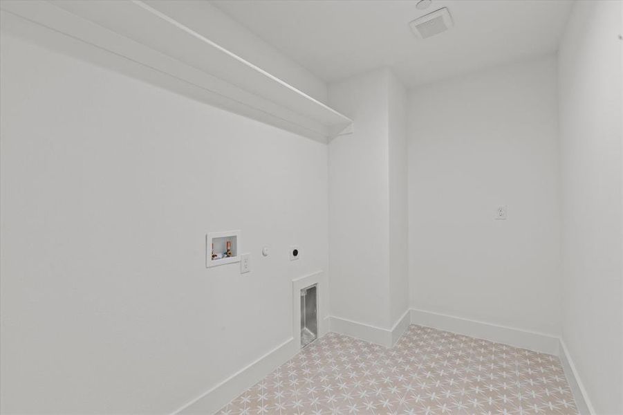 Image 39 of a home in .