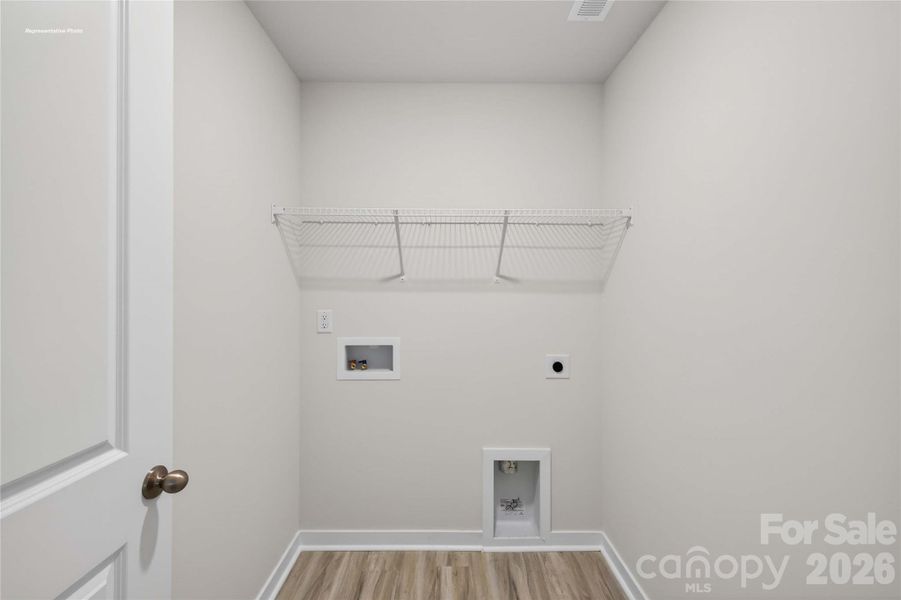 Spacious, unfurnished interior of a new home in The Hamptons at Hickory, Hickory (Image 26).