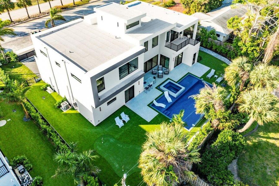 065-13460USHighway1-JunoBeach-FL-33408-S