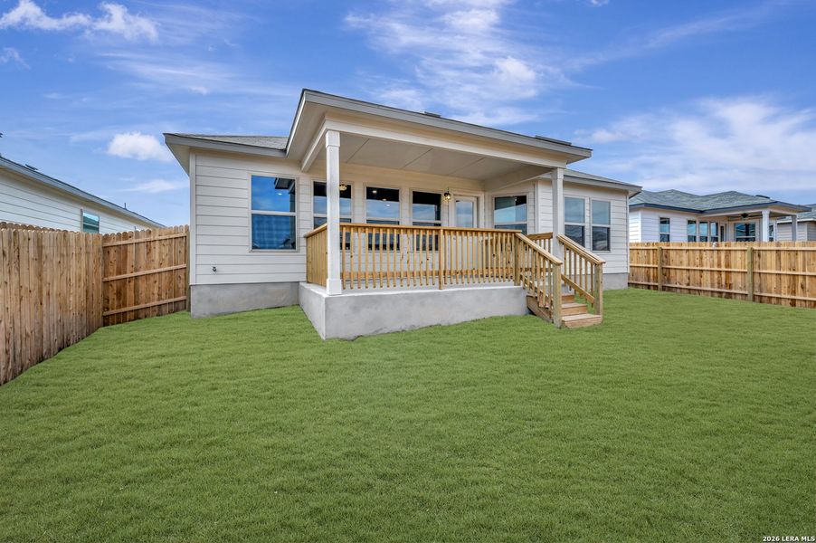 Exterior details and patio area of a home in Winding Brook, San Antonio (Image 28).
