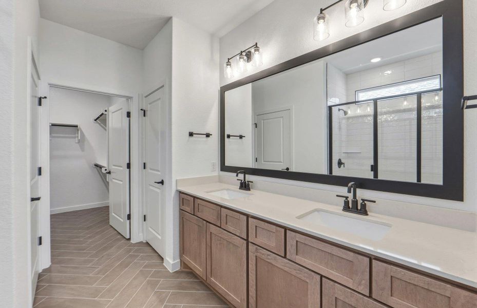 Furnished interior view inside a new home in Sun City Texas, Georgetown (Image 8).