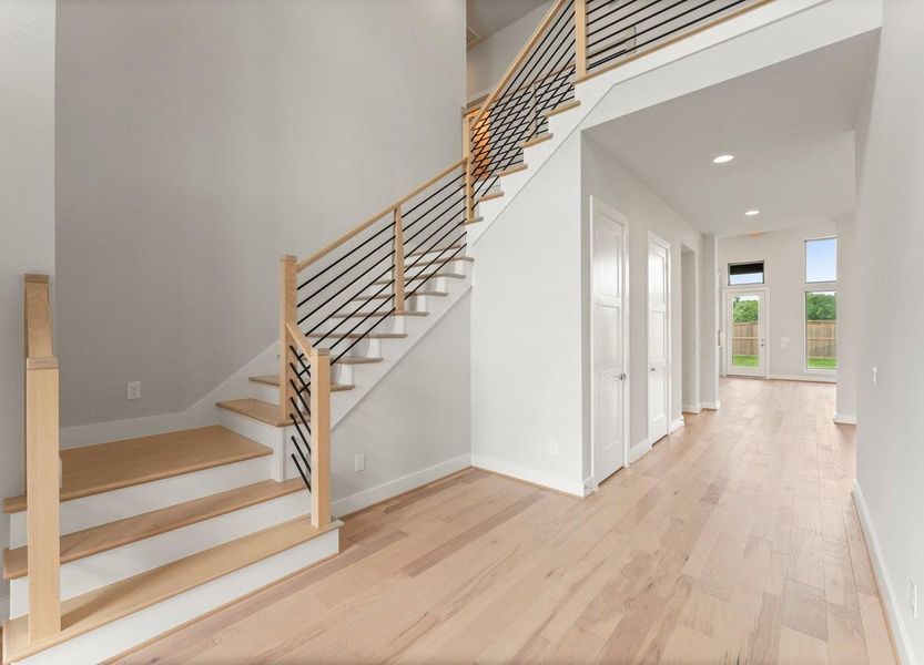 Spacious, unfurnished interior of a new home in Fulshear Lakes 70’s, Fulshear (Image 24). Spacious, unfurnished interior of a new home in Fulshear Lakes 70’s, Fulshear (Image 24).