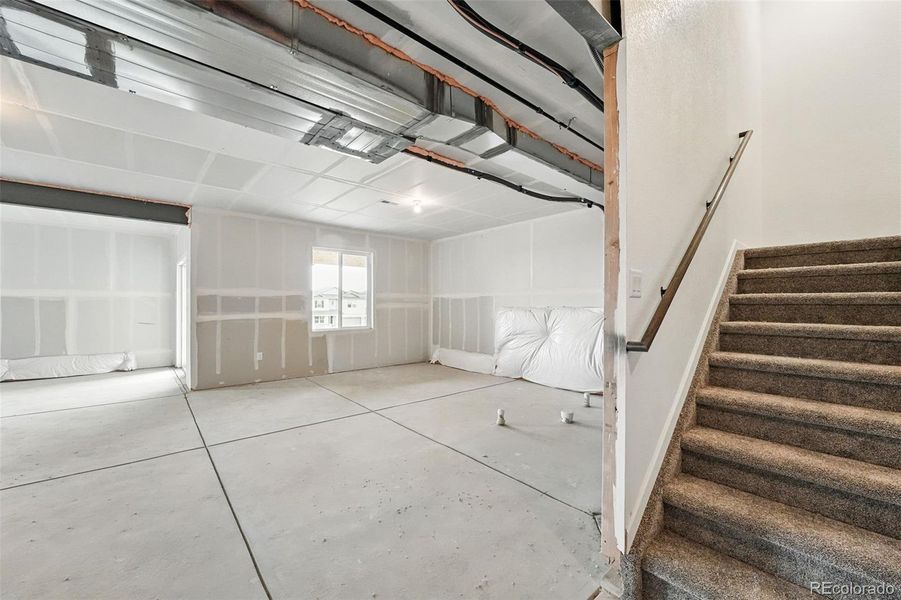 9344 Quartz Street ~ Ready Now