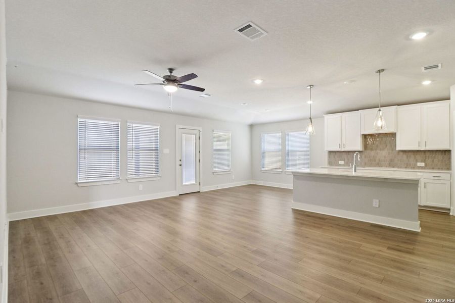 Spacious, unfurnished interior of a new home in Sagebrooke - Classic Series, San Antonio (Image 41).