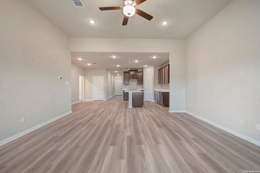 Spacious, unfurnished interior of a new home in Agave, San Antonio (Image 29). Spacious, unfurnished interior of a new home in Agave, San Antonio (Image 29).