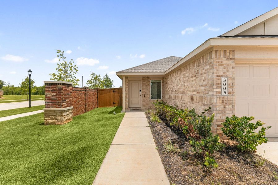 Exterior details and patio area of a home in , Katy (Image 21). Exterior details and patio area of a home in , Katy (Image 21).