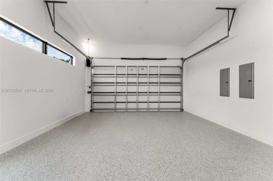 Spacious, unfurnished interior of a new home in , Miami (Image 49).