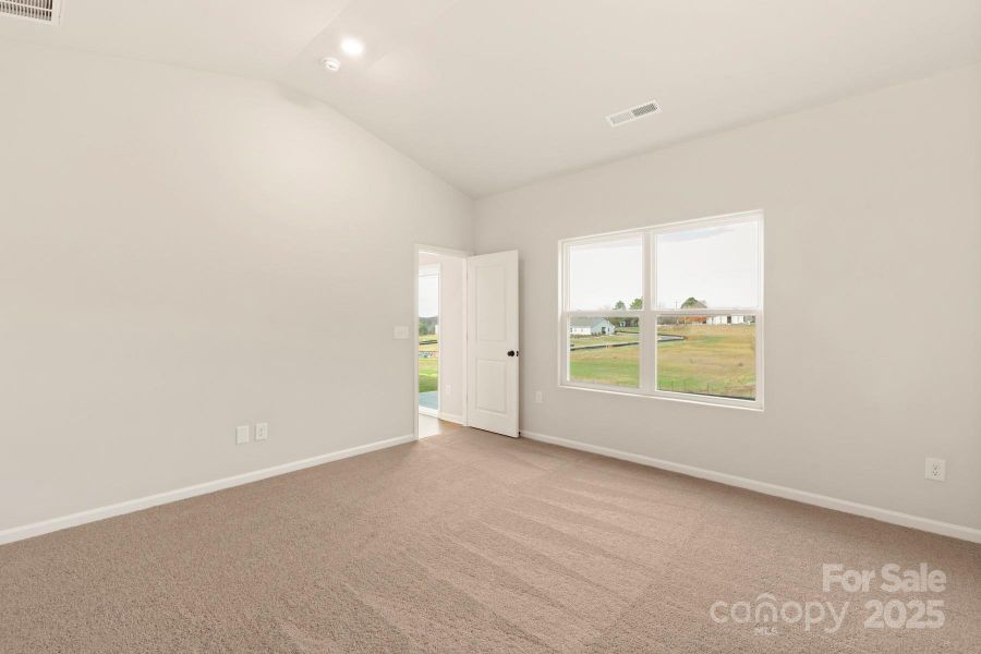 Spacious, unfurnished interior of a new home in , Winston-Salem (Image 12).