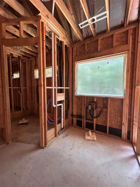 Freestanding Soaker tub & Walk-In Shower