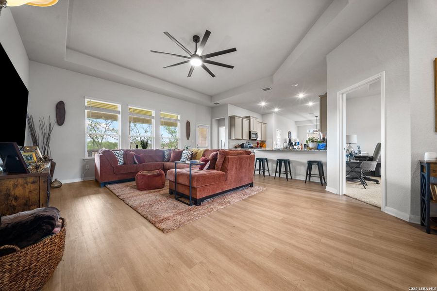 Furnished interior view inside a new home in Jordan's Ranch, San Antonio (Image 10).