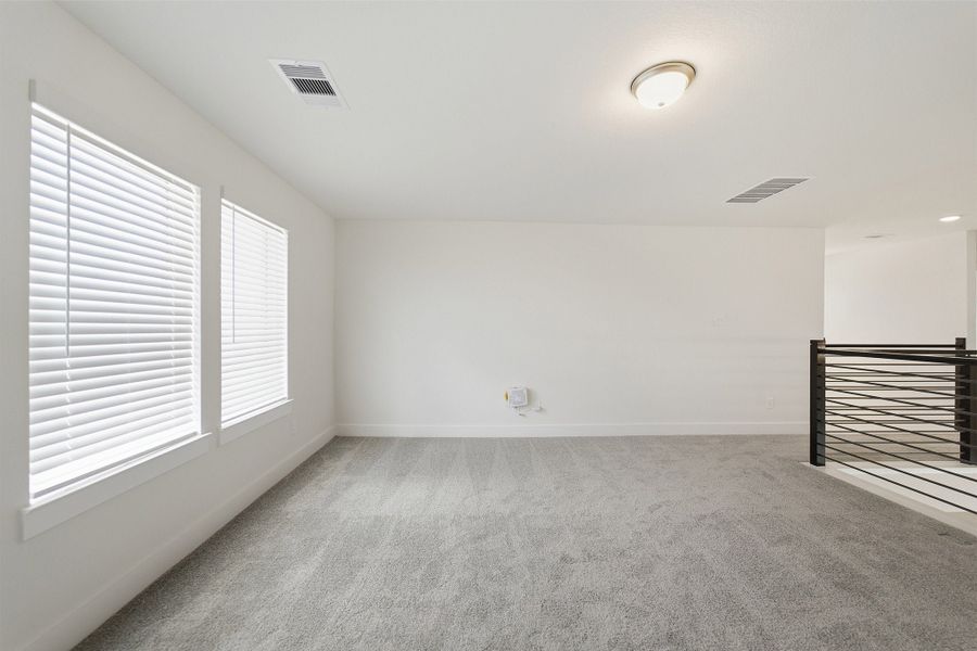 Spacious, unfurnished interior of a new home in Ashland, Richwood (Image 58). Spacious, unfurnished interior of a new home in Ashland, Richwood (Image 58).