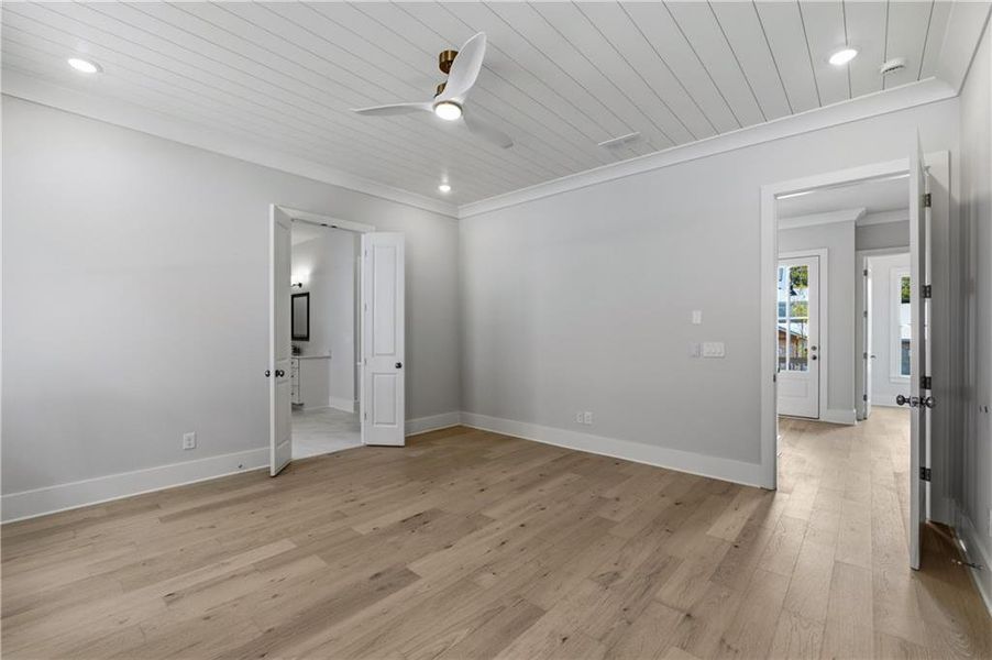 Spacious, unfurnished interior of a new home in , Alpharetta (Image 27).
