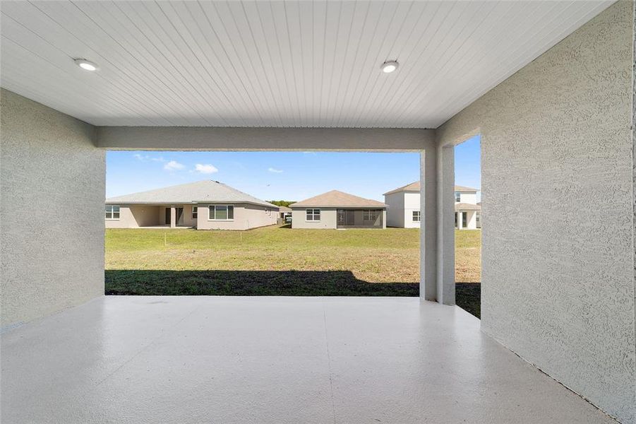 Exterior details and patio area of a home in Calesa Township, Ocala (Image 31). Exterior details and patio area of a home in Calesa Township, Ocala (Image 31).