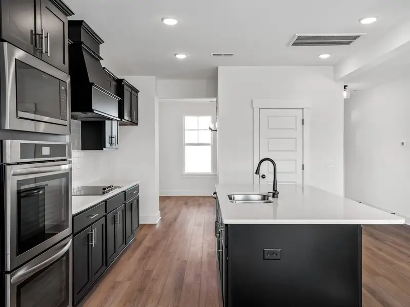 Furnished interior view inside a new home in Woods Crossing, Gallatin (Image 8).
