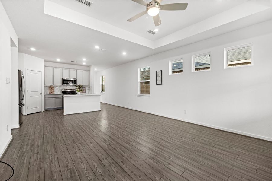 Spacious, unfurnished interior of a new home in Avalon at Cypress 40s, Cypress (Image 17).