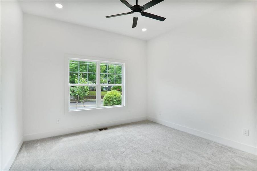 Spacious, unfurnished interior of a new home in , Atlanta (Image 21).