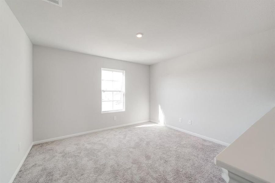 Spacious, unfurnished interior of a new home in Cresson Estates, Cresson (Image 25).
