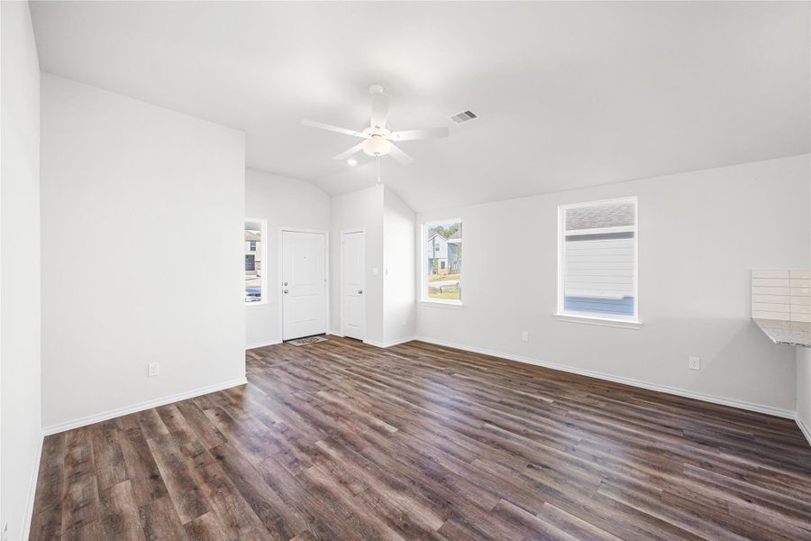 Spacious, unfurnished interior of a new home in Hill & Dale Ranch, Splendora (Image 18). Spacious, unfurnished interior of a new home in Hill & Dale Ranch, Splendora (Image 18).