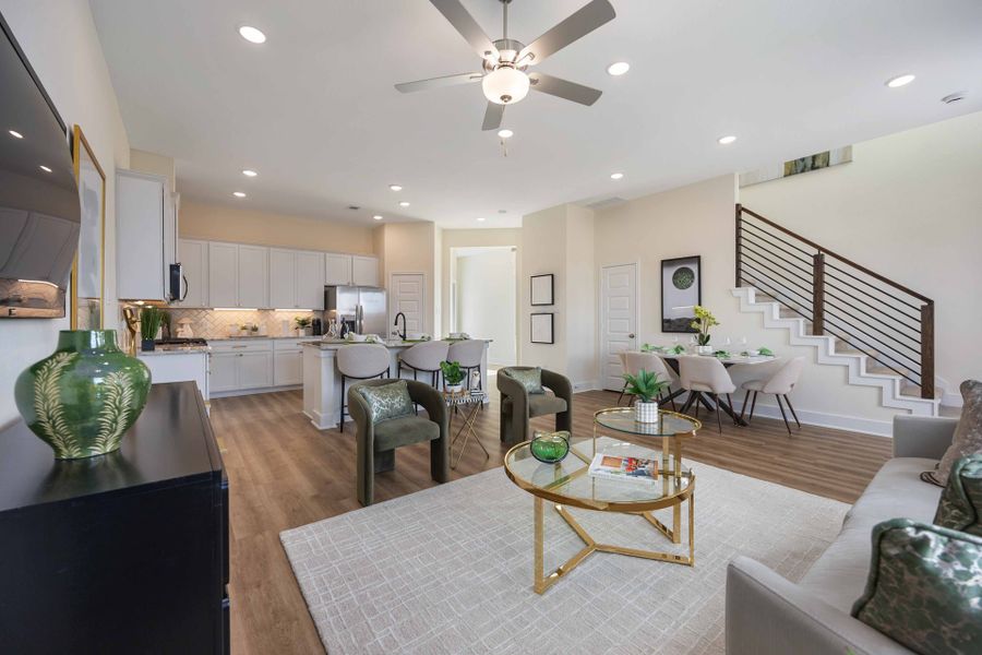 Alicante Model Home – Picasso Floorplan – Family Room