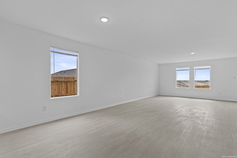 Spacious, unfurnished interior of a new home in Hightop Ridge, Converse (Image 31).