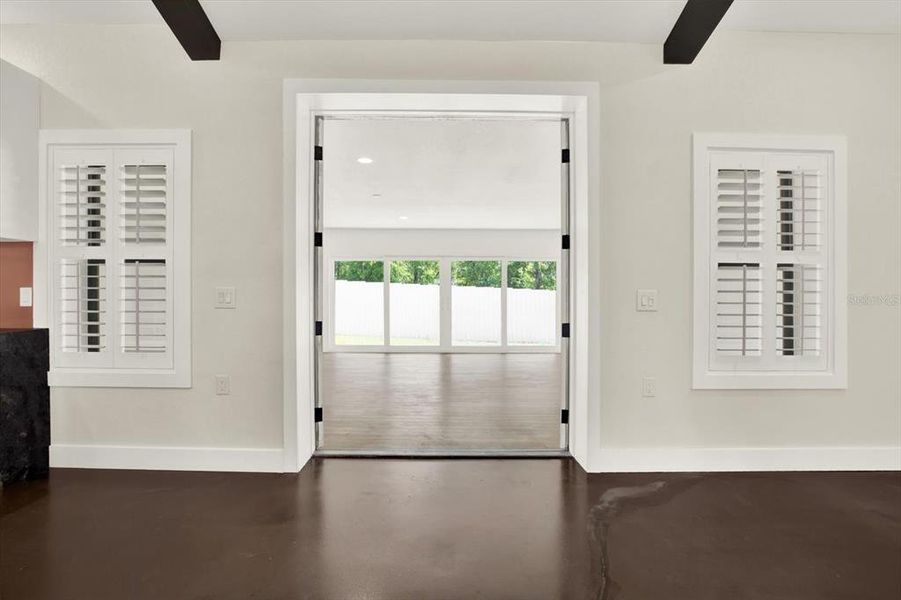 Spacious, unfurnished interior of a new home in , Webster (Image 39).