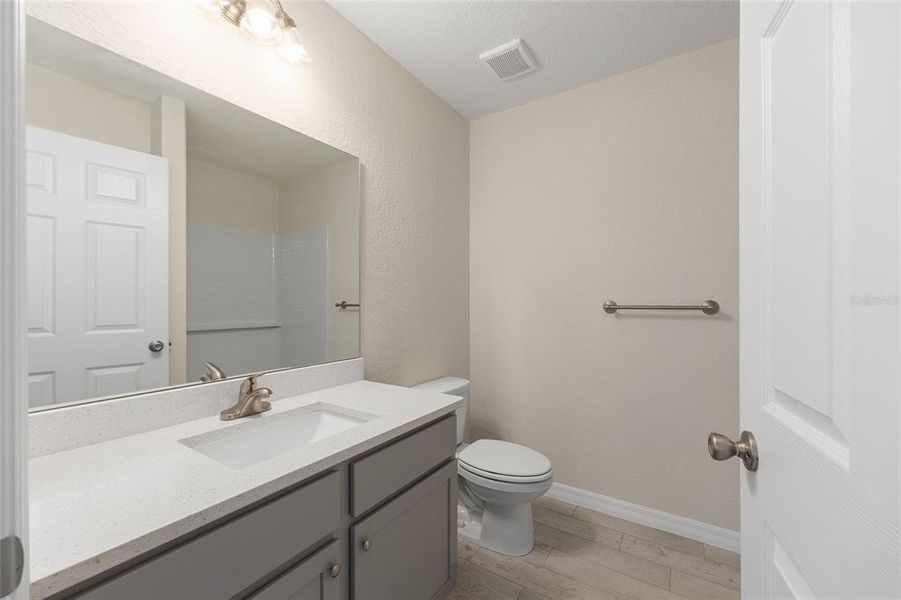 Furnished interior view inside a new home in , Ocala (Image 8).