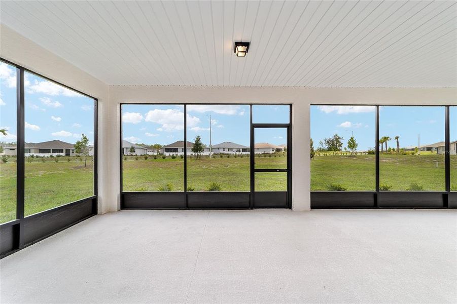 Exterior details and patio area of a home in , Ocala (Image 29). Exterior details and patio area of a home in , Ocala (Image 29).