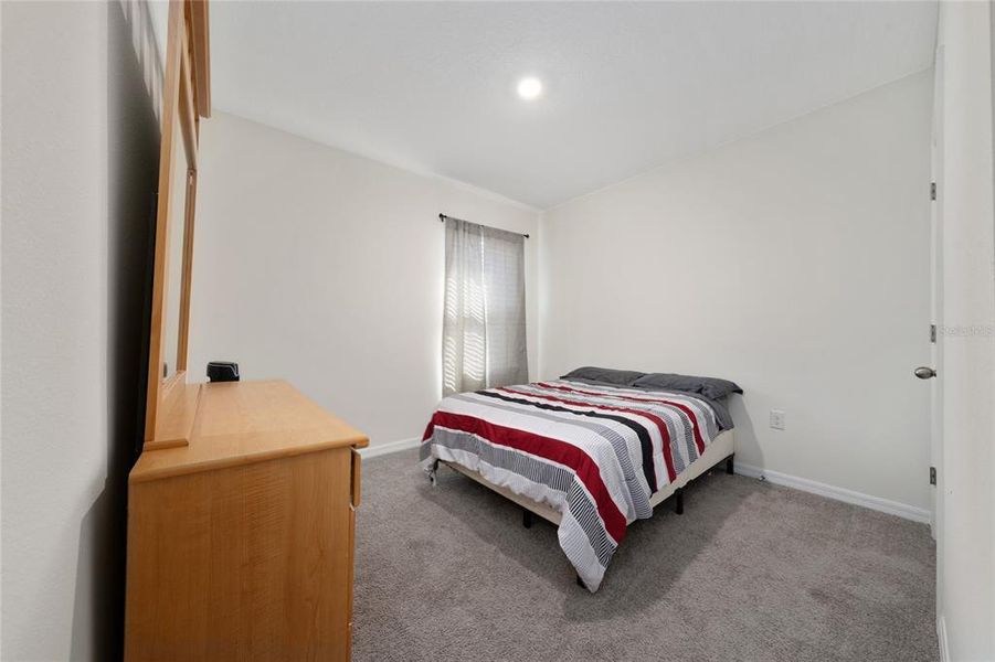 Furnished interior view inside a new home in , Umatilla (Image 17).