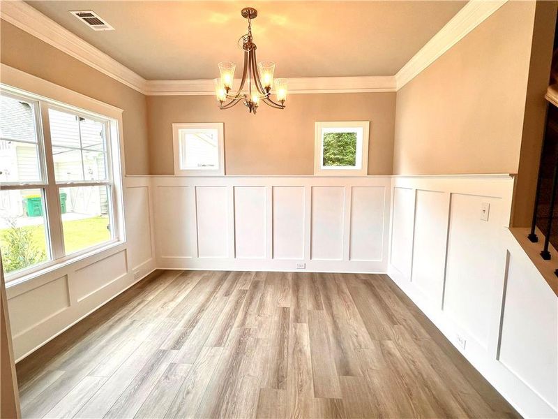 Spacious, unfurnished interior of a new home in , Jefferson (Image 27).
