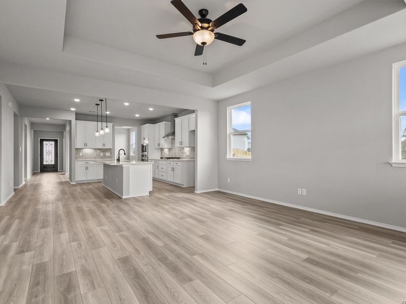 Spacious, unfurnished interior of a new home in Horizon Pointe, Converse (Image 20).