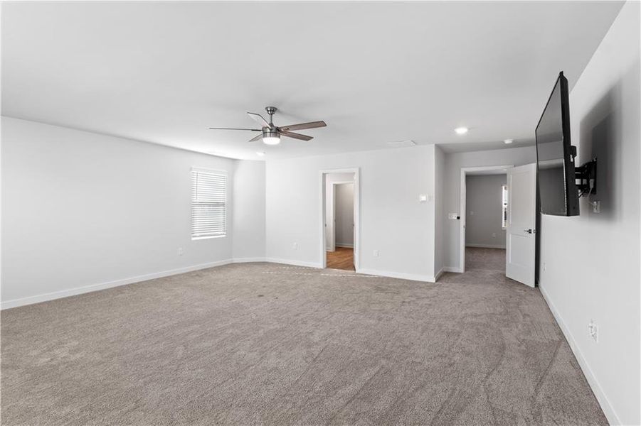 Spacious, unfurnished interior of a new home in The Enclave at Dial Farm Phase III, Walnut Grove (Image 28).