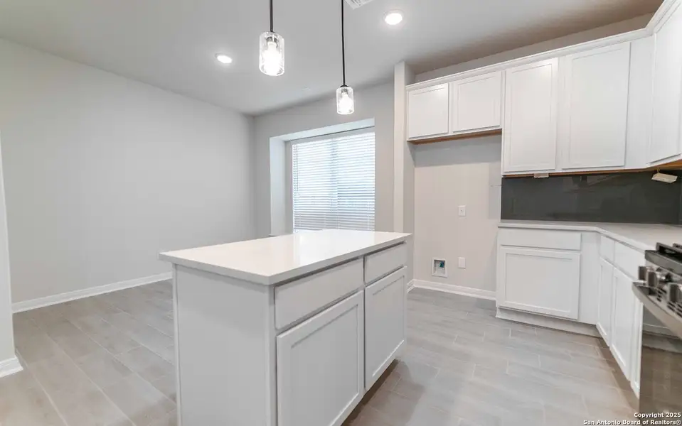 Furnished interior view inside a new home in Arcadia Ridge, San Antonio (Image 5). Furnished interior view inside a new home in Arcadia Ridge, San Antonio (Image 5).