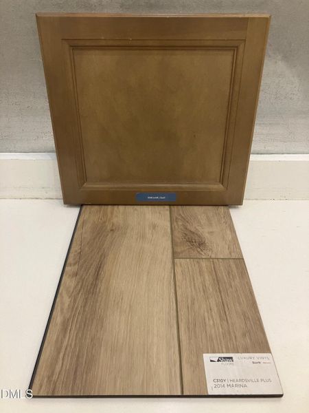 37 RWO FM - Bench Photo 37 RWO FM - Bench Photo