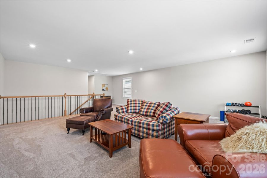 Furnished interior view inside a new home in Roseshire Chase, Huntersville (Image 11). Furnished interior view inside a new home in Roseshire Chase, Huntersville (Image 11).