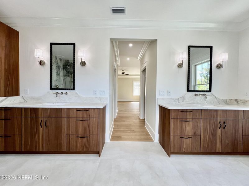 Furnished interior view inside a new home in , Jacksonville (Image 9).
