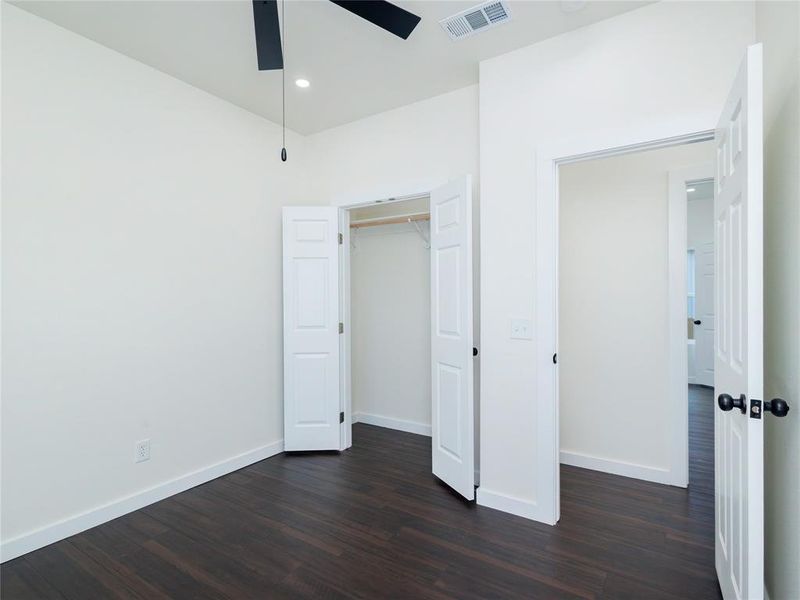 Spacious, unfurnished interior of a new home in , Brownwood (Image 11).