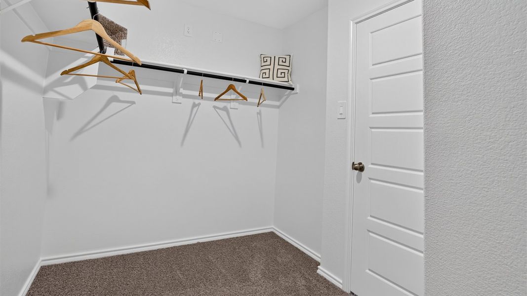 Spacious, unfurnished interior of a new home in Townes Landing, Fort Worth (Image 22). Spacious, unfurnished interior of a new home in Townes Landing, Fort Worth (Image 22).