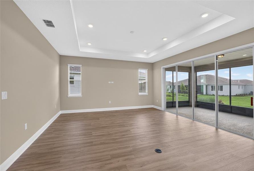 Spacious, unfurnished interior of a new home in , Ocala (Image 36).