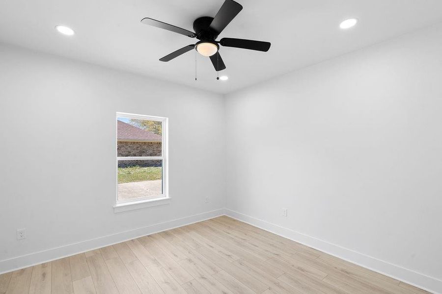 Spacious, unfurnished interior of a new home in , Mount Pleasant (Image 25).