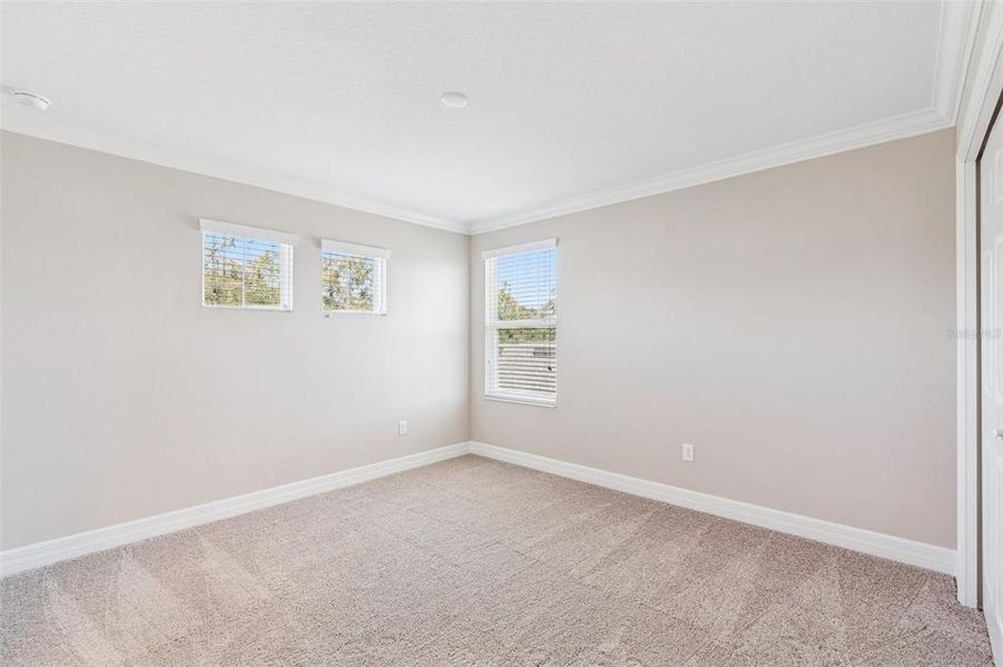 Spacious, unfurnished interior of a new home in Villas Del Lago, Lutz (Image 28).