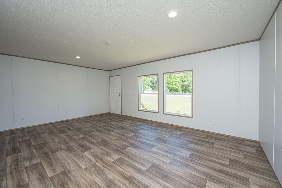 Spacious, unfurnished interior of a new home in , St. George (Image 45).
