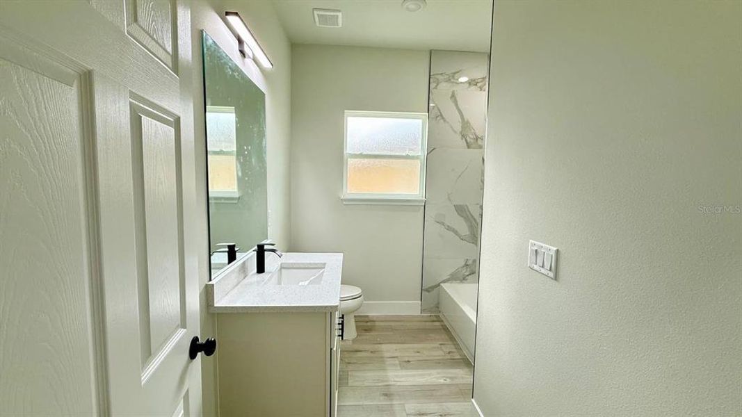 Furnished interior view inside a new home in , Ocala (Image 8).