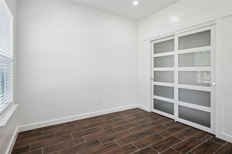 Spacious, unfurnished interior of a new home in , Wylie (Image 31).